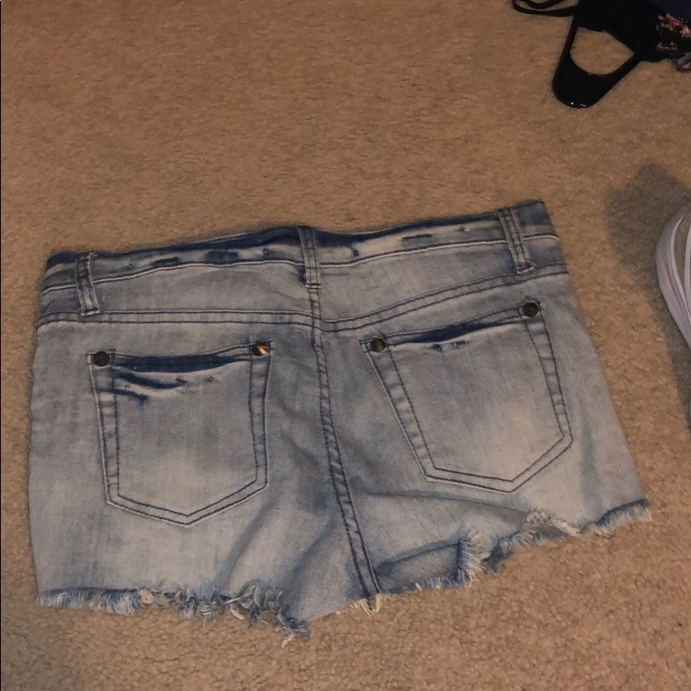 Jean Shorts - Picture 2 of 4